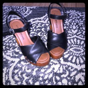 Lucky Brand platform sandles